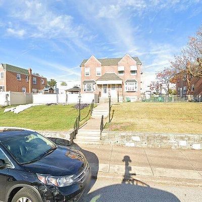 9956 Ferndale St, Philadelphia, PA 19115