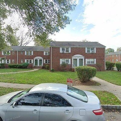 9 B Carolyn Ter, Roselle, NJ 07203