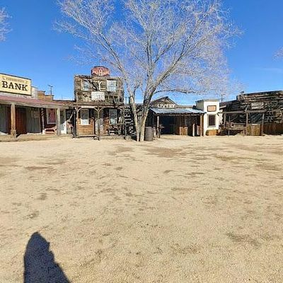 Horseshoe Trl, Pioneertown, CA 92268