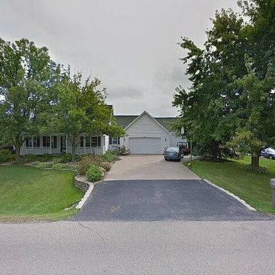 N9618 Noe Rd, Appleton, WI 54915