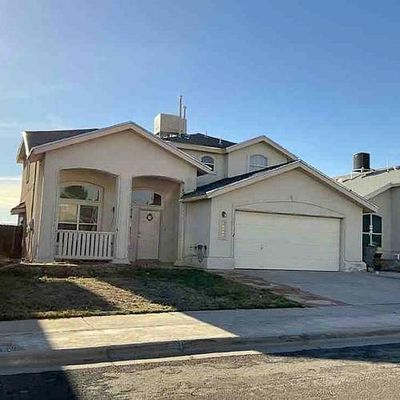 10732 Pleasant Sand Dr, El Paso, TX 79924