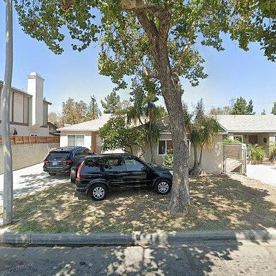 10853 Little Lake Rd, Downey, CA 90241