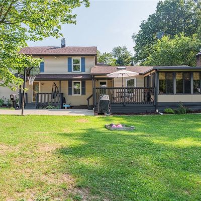 1106 Arlington Ave, Jeannette, PA 15644