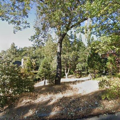 1106 Grass Valley Rd, Lake Arrowhead, CA 92352