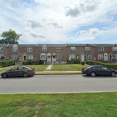 1108 Meadowbrook Ln, Darby, PA 19023