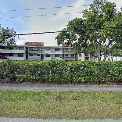 112 Lake Emerald Dr #109, Oakland Park, FL 33309