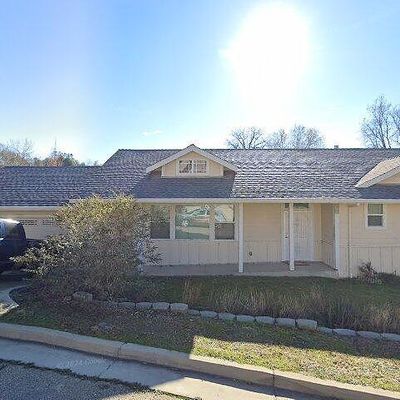 102 Gordon Pl, Jackson, CA 95642