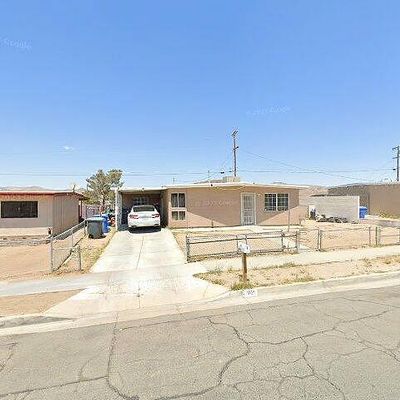 1021 Taos Dr, Barstow, CA 92311