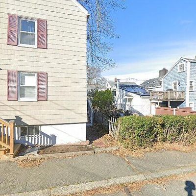 103 Boston St, Salem, MA 01970