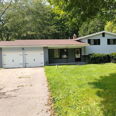 1031 Cabot Dr, Flint, MI 48532