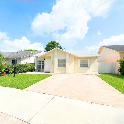 10409 Sw 211 Th St, Cutler Bay, FL 33189