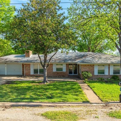 105 Tibbs Dr, Valley Mills, TX 76689