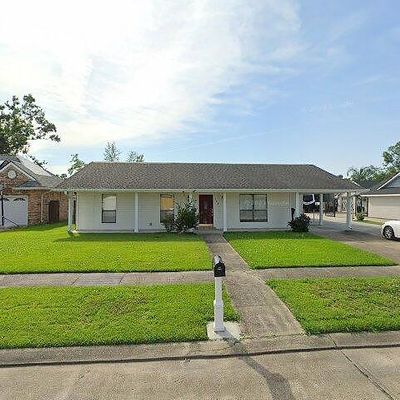 105 Victoria Dr, Houma, LA 70360