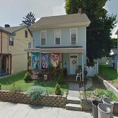 106 E North St, Waynesboro, PA 17268