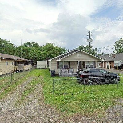 106 Erie Ave, Bessemer, AL 35023