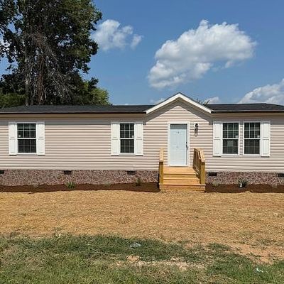 123 Pine St, Appomattox, VA 24522