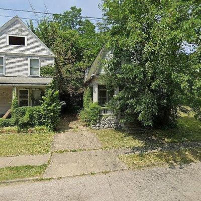 1248 E 102 Nd St, Cleveland, OH 44108