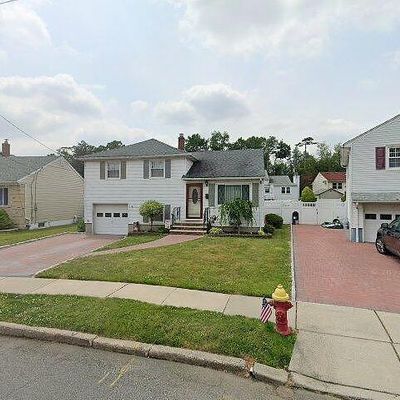 13 Crestwood Ave, Belleville, NJ 07109