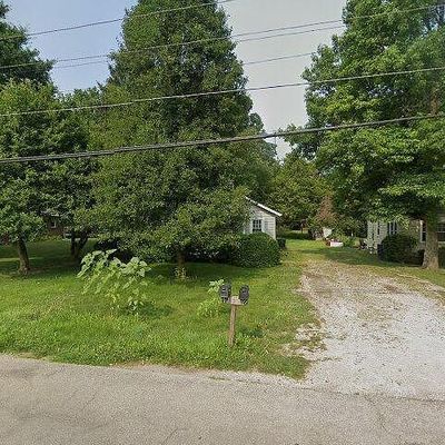 131 S Stradling Rd, Muncie, IN 47304