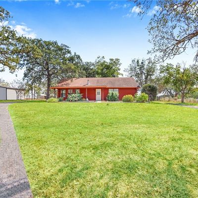 1311 Dowdy Rd, Seguin, TX 78155