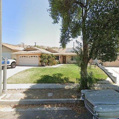 11662 Kismet Ave, Sylmar, CA 91342