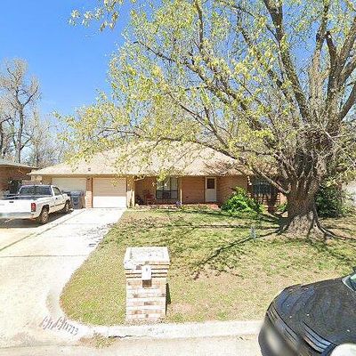 11713 Silver Maple Dr, Yukon, OK 73099