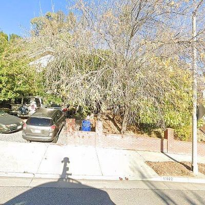 11922 Louise Ave, Granada Hills, CA 91344