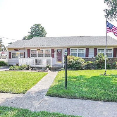 12 N Village Dr, Somers Point, NJ 08244