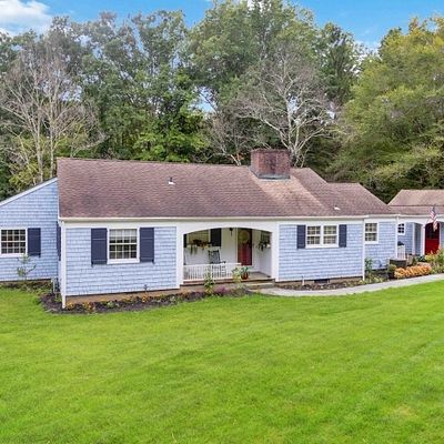 12 Schoolhouse Ln, Morristown, NJ 07960