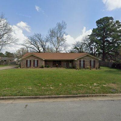 120 Donniebrook St, Palestine, TX 75803