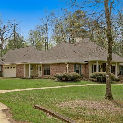 120 Oak Leaf Trl, Benton, LA 71006