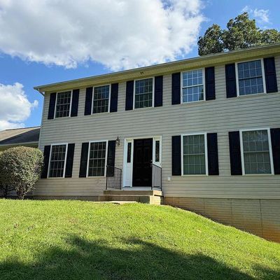 12089 Stonehouse Mountain Rd, Culpeper, VA 22701