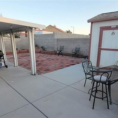 1211 Basin Brook Dr, North Las Vegas, NV 89032