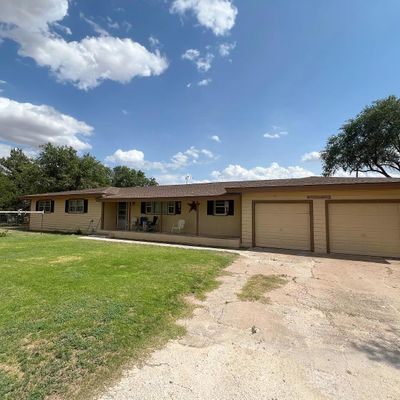 1442 Us Highway 70, Earth, TX 79031