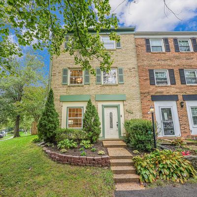 14831 Bodley Sq, Centreville, VA 20120