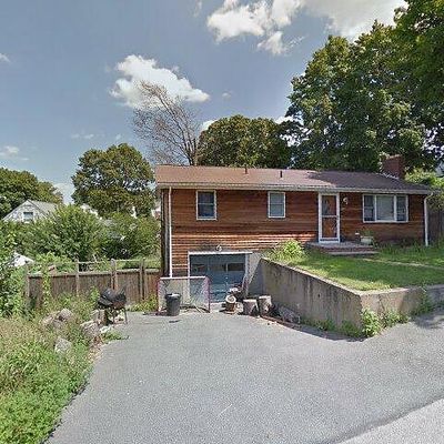 15 Shore Dr, North Weymouth, MA 02191