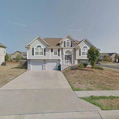 1502 Drury Cir, Raymore, MO 64083