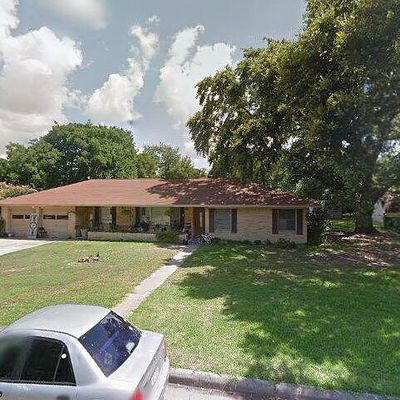 1502 Olive St, Baytown, TX 77520