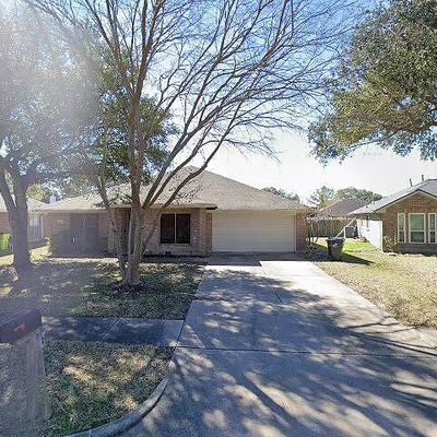 1510 Helmsley Dr, Rosenberg, TX 77471