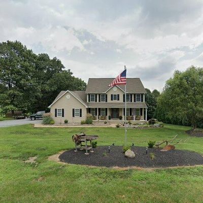 1511 Hilltop Rd, Leesport, PA 19533