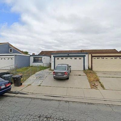 1526 Duran St, Salinas, CA 93906