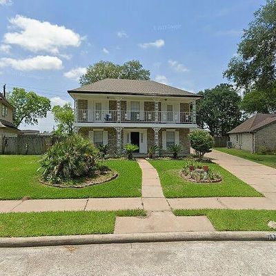 15306 Tadworth Dr, Houston, TX 77062