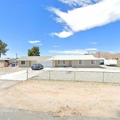 15750 Wyandot Rd, Apple Valley, CA 92307