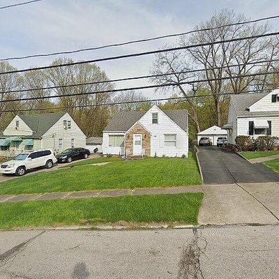 13505 Cranwood Park Blvd, Cleveland, OH 44125