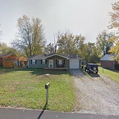 139 Hauser Dr, Hope, IN 47246