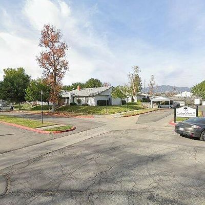 1391 Maxwell Ln, Upland, CA 91786