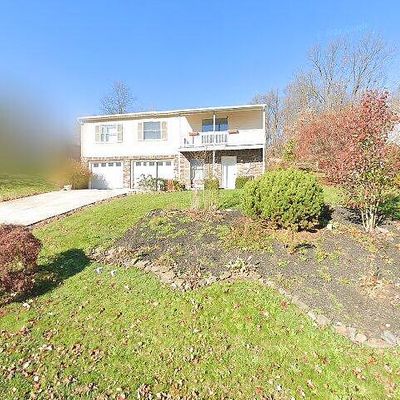 14 Vista Dr, Nanticoke, PA 18634