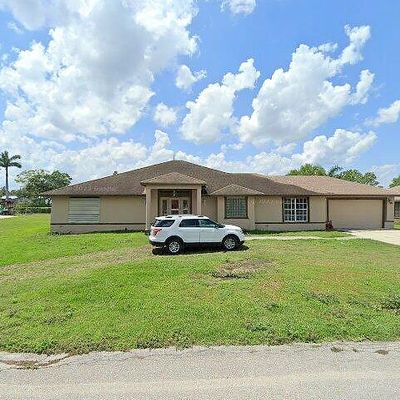 140 Ne 7 Th St, Belle Glade, FL 33430