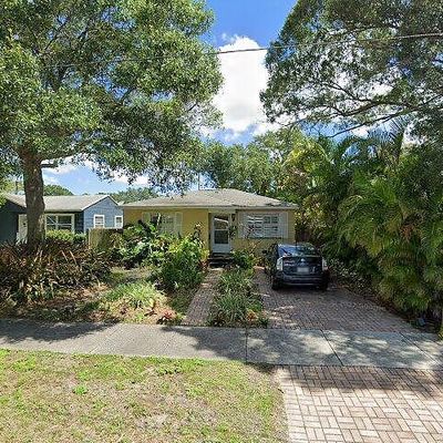 1421 55 Th Ave N, Saint Petersburg, FL 33703