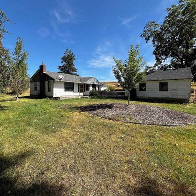 1422 Palouse Albion Rd, Pullman, WA 99163